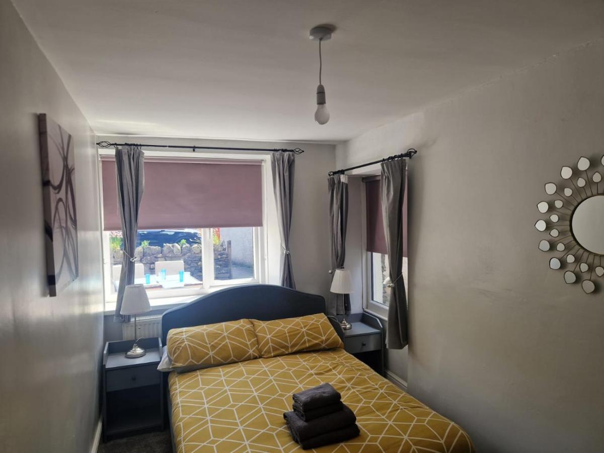 Courtyard Cottage คาร์ทเมล ภายนอก รูปภาพ